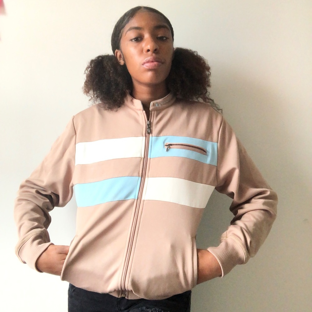 ✨  Color Block Jacket!✨ - Picture 5 of 7